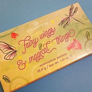 Essence fairy wings & magical things eyeshadow pal